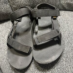 TEVA Women's Original Universal Casual Sport Sandal Black Size 6 1003987